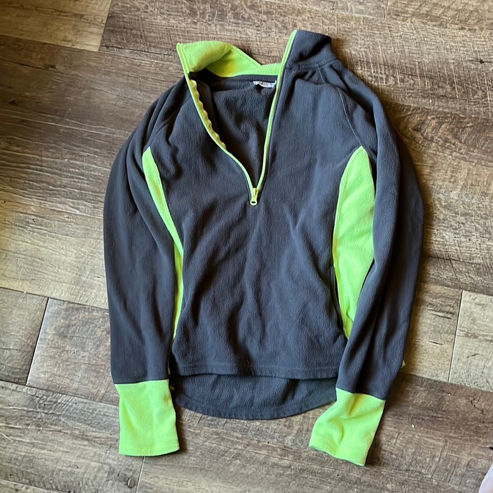 Half zip pullover